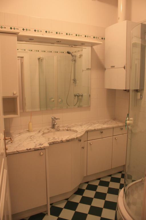 Apartment Schoenbrunn Vienna Bilik gambar